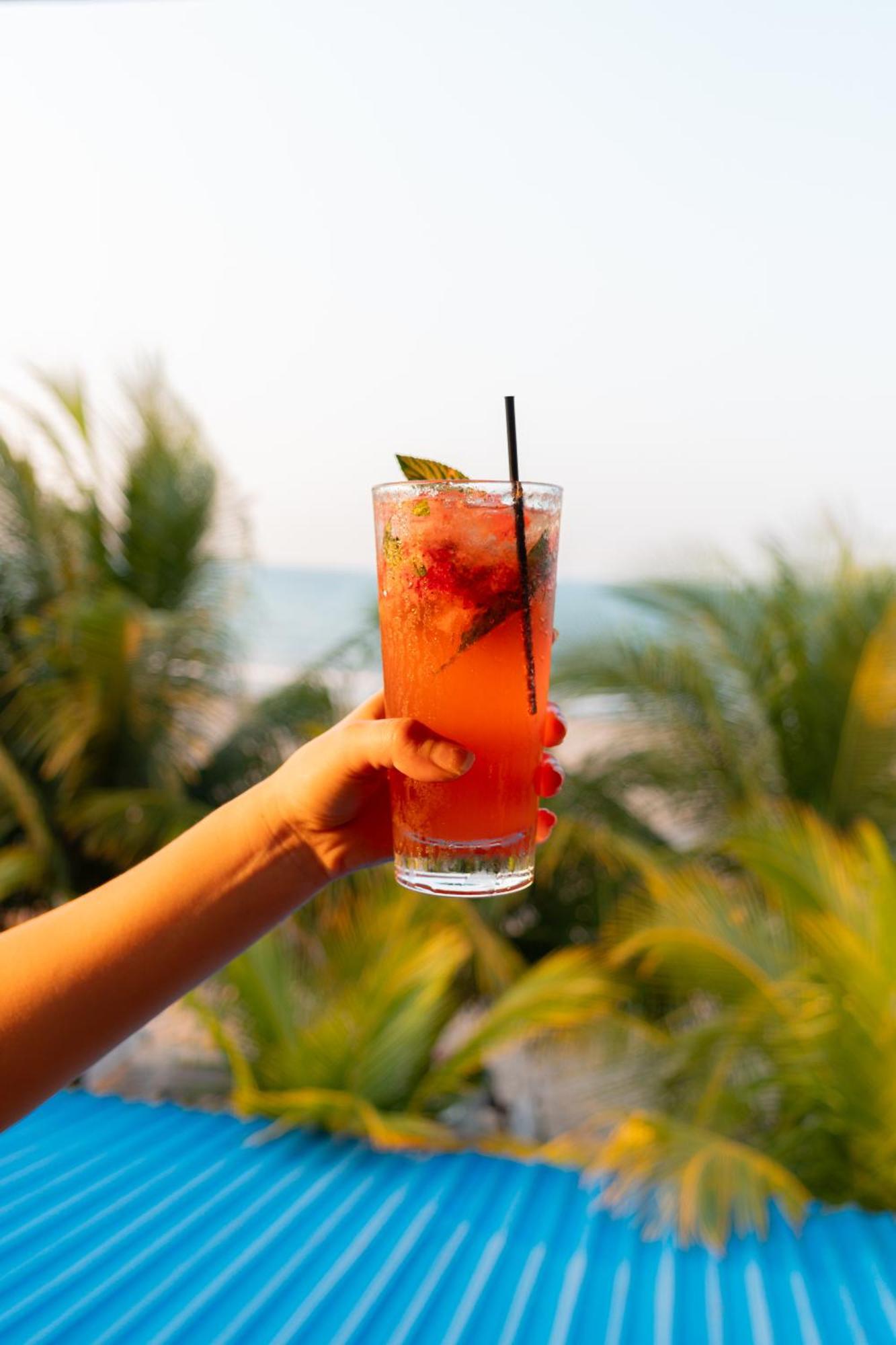 Hotel Vina Del Mar Омоа Экстерьер фото